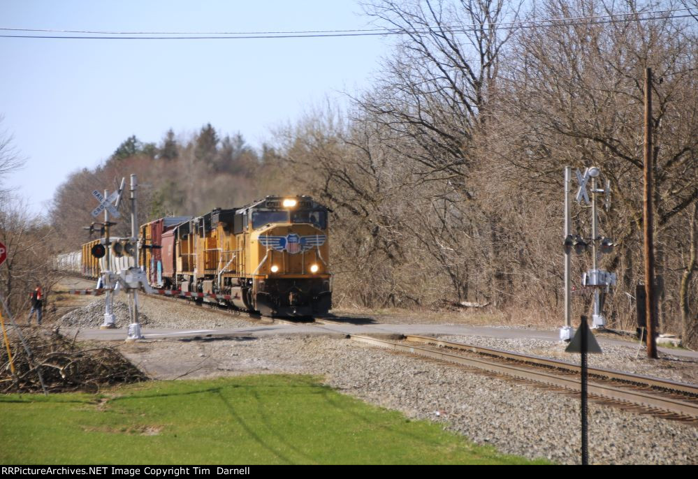 UP 4477 on NS 310